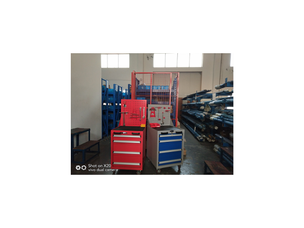 山東工具柜廠家哪個牌子好，源頭廠家，掛板掛鉤免費送【天金岡】