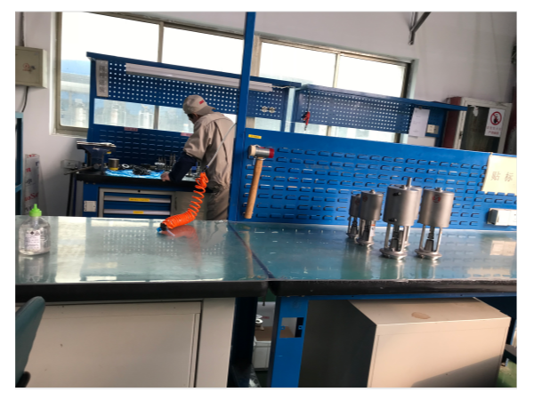 天金岡鉗工桌--客戶場景