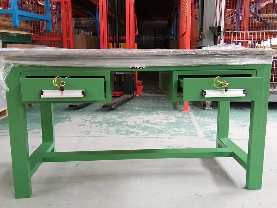 鋼板鉗工桌 鋼板鉗工桌